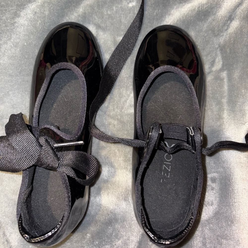 Capacious Black Patent Leather tap shoes